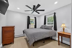 9 Oliver Rd, Roxbury Township, NJ 07850 - Photo 7