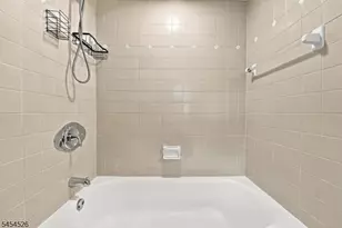 748 Ayres Ave, North Plainfield, NJ 07063 - Photo 21