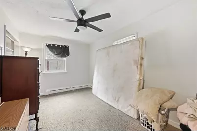 748 Ayres Ave, North Plainfield, NJ 07063 - Photo 15