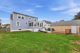 748 Ayres Ave, North Plainfield, NJ 07063 - Photo 33