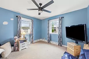 748 Ayres Ave, North Plainfield, NJ 07063 - Photo 17