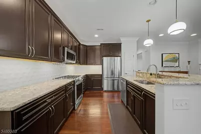 25 Mc Nish Way, West Caldwell Twp., NJ 07006 - Photo 11