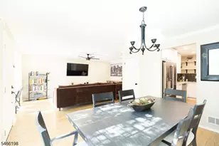 130 Albury Way, North Brunswick Township, NJ 08902 - Photo 9