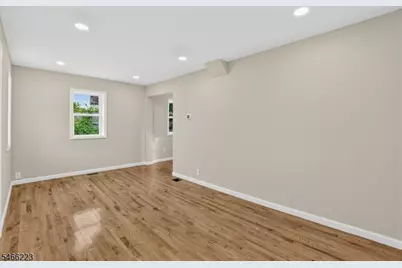 18 Bodine Ave, Monroe Township, NJ 08094 - Photo 13