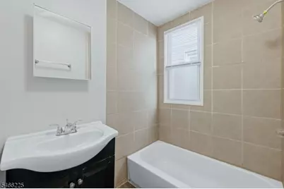 471 S 14th St, Newark, NJ 07103 - Photo 15