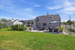 12 Norfolk Rd, Franklin Township, NJ 08873 - Photo 29