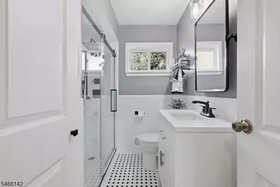 12 Norfolk Road, Franklin Township, NJ 08873 - Photo 17