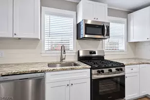 128 Berwick St, Elizabeth, NJ 07202 - Photo 11