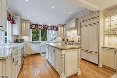 4 Barberry Row, Chester, NJ 07930 - Photo 5