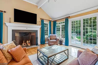4 Barberry Row, Chester, NJ 07930 - Photo 11