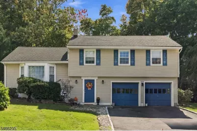 10 Shelley Ct, Sparta Township, NJ 07871 - Photo 3