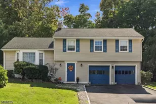 10 Shelley Ct, Sparta Township, NJ 07871 - Photo 3