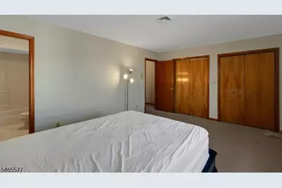 16 Westervelt Pl, Passaic, NJ 07055 - Photo 13