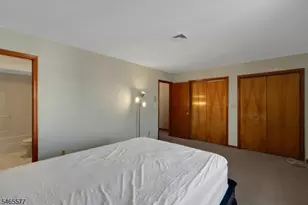 16 Westervelt Pl, Passaic, NJ 07055 - Photo 13