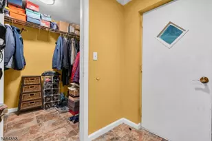 [Address not provided], Parsippany, NJ 07054 - Photo 31