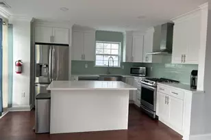 77 Balboa Ln, Franklin Township, NJ 08823 - Photo 3
