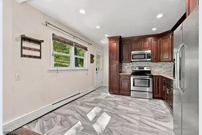 23 Elizabeth Ave, Stanhope, NJ 07874 - Photo 7