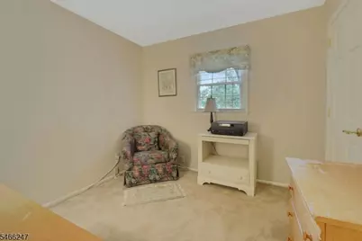 17 Chandler Dr, Wayne Twp., NJ 07470 - Photo 23