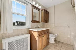 21 Rollins Ave, Clifton, NJ 07011 - Photo 27