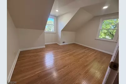 387 Grove St, North Plainfield, NJ 07060 - Photo 13