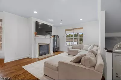 32 Bloomfield Ave, Essex Fells, NJ 07021 - Photo 5