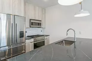 386 5th St, Jersey City, NJ 07302 - Photo 9