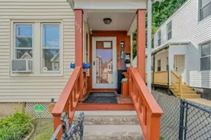 131 Steuben St, East Orange, NJ 07018 - Photo 3