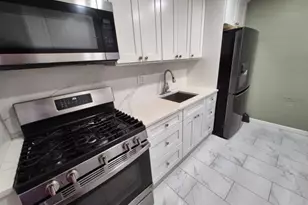 66 Independence Dr, Roselle, NJ 07203 - Photo 9
