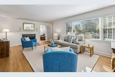 47 Harvey Dr, Summit, NJ 07901 - Photo 3