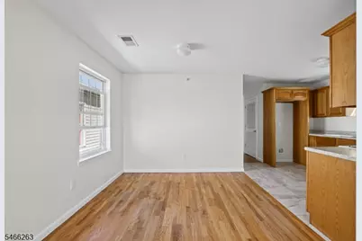 1063 William St, Elizabeth, NJ 07201 - Photo 3
