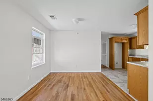 1063 William St, Elizabeth, NJ 07201 - Photo 3