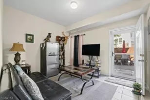 1063 William St, Elizabeth, NJ 07201 - Photo 19