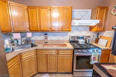 194 Pearl St, Paterson, NJ 07501 - Photo 7