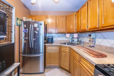 194 Pearl St, Paterson, NJ 07501 - Photo 9