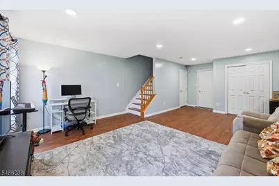 471 Hartford Dr, Nutley, NJ 07110 - Photo 33
