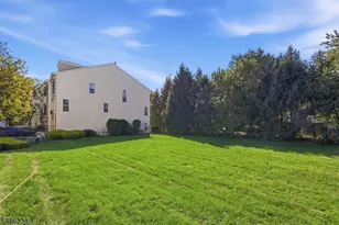 471 Hartford Dr, Nutley, NJ 07110 - Photo 35