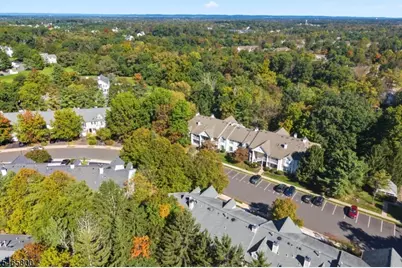 77 Sapphire Ln, Franklin Township, NJ 08823 - Photo 25