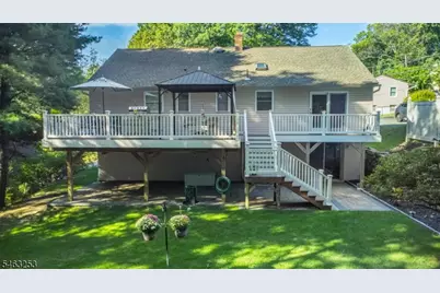 9 Mildred Ave, Hopatcong, NJ 07874 - Photo 3