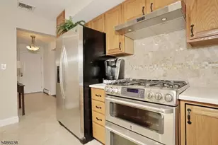 104 Bradford Ave, Little Falls Township, NJ 07424 - Photo 9
