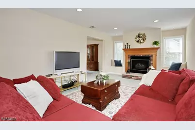 104 Bradford Ave, Little Falls Township, NJ 07424 - Photo 3