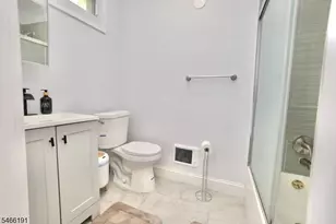 189 Summit Cross, Rutherford, NJ 07070 - Photo 9