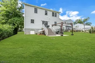 1431 Greenwood Dr, Piscataway Township, NJ 08854 - Photo 35