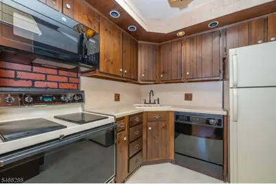 150 Franklin St, Verona, NJ 07044 - Photo 9