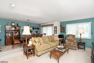 30-4 Farm Rd, Hillsborough Township, NJ 08844 - Photo 5