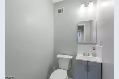 208 Walnut St, Roselle Park, NJ 07204 - Photo 13