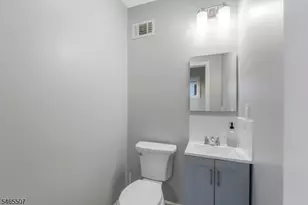 208 Walnut St., Roselle Park, NJ 07204 - Photo 13