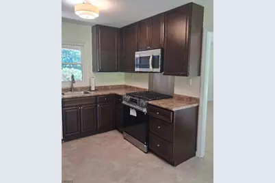 6 Flower Rd, Franklin Township, NJ 08873 - Photo 11