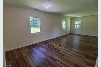 6 Flower Rd, Franklin Township, NJ 08873 - Photo 3