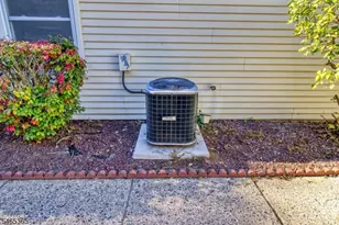 681A Huntington Dr, Manchester Township, NJ 08759 - Photo 7