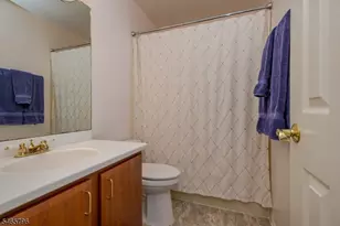 418 Hawkshead Way, Franklin Township, NJ 08873 - Photo 17
